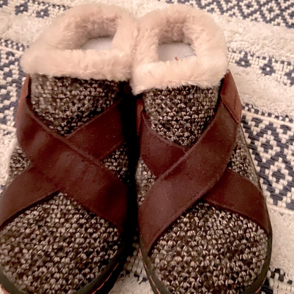 J Sport (Jambu) sz 8.5 Mule